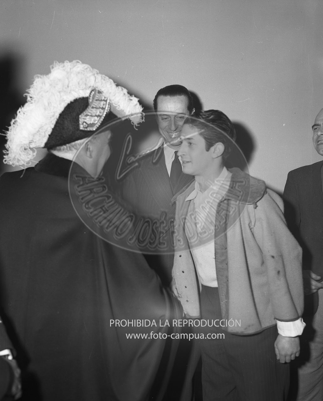 Franco con el pintor Romero Resendi