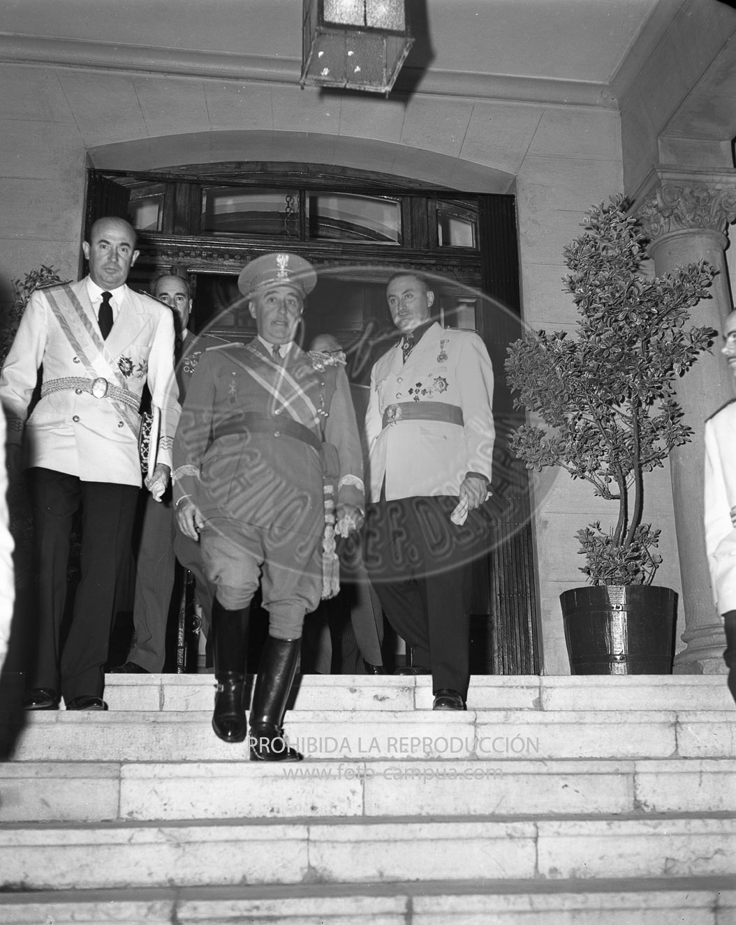 Visita de Franco a Santander 1952