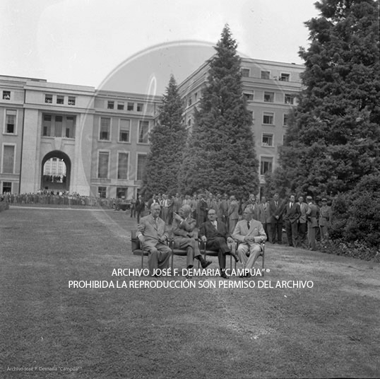 Reunion 4 Grandes en Ginebra