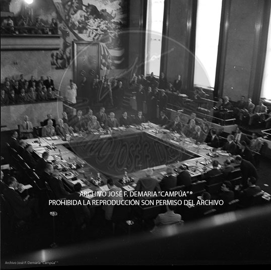 Reunion 4 Grandes en Ginebra