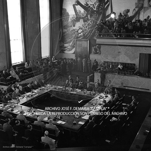 Reunion 4 Grandes en Ginebra