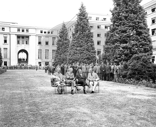 Reunion 4 Grandes en Ginebra
