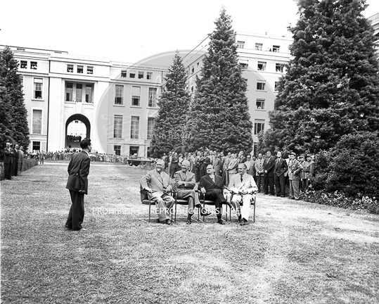 Reunion 4 Grandes en Ginebra