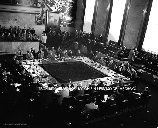 Reunion 4 Grandes en Ginebra