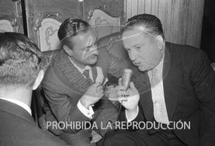 Entrega del Premio Planeta 1958 a Fernando Bermudez de Castro y Rebellón