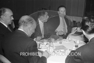 Entrega del Premio Planeta 1958 a Fernando Bermudez de Castro y Rebellón