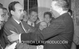Entrega del Premio Planeta 1958 a Fernando Bermudez de Castro y Rebellón