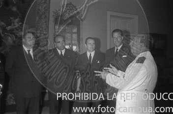 Franco recibe a la JD cel Club Náutico de San Sebastián.