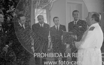 Franco recibe a la JD cel Club Náutico de San Sebastián.