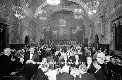 Cena en honor de Franco Ayuntamiento Barcelona.