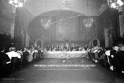 Cena en honor de Franco Ayuntamiento Barcelona.