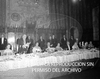 Cena en honor de Franco Ayuntamiento Barcelona.