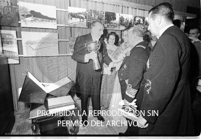 Cena en honor de Franco Ayuntamiento Barcelona.