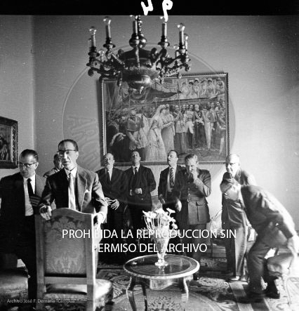 Franco visita las zonas inundadas de Barcelona