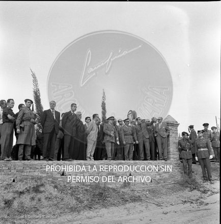 Franco visita las zonas inundadas de Barcelona