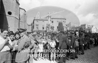 Franco visita las zonas inundadas de Barcelona