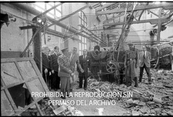 Franco visita las zonas inundadas de Barcelona