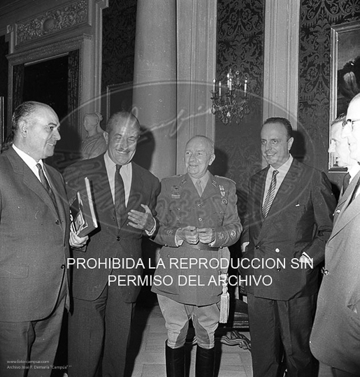 Consejo de ministros en el Palacio de Pedralbes.