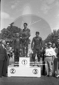 V Premio Internacional Motociclista de Otoño en el Parque del Retiro de Madrid