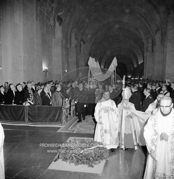 Te Deum en el Valle de los Caidos por los XXV años de paz