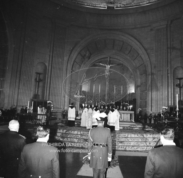 Te Deum en el Valle de los Caidos por los XXV años de paz