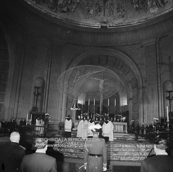 Te Deum en el Valle de los Caidos por los XXV años de paz