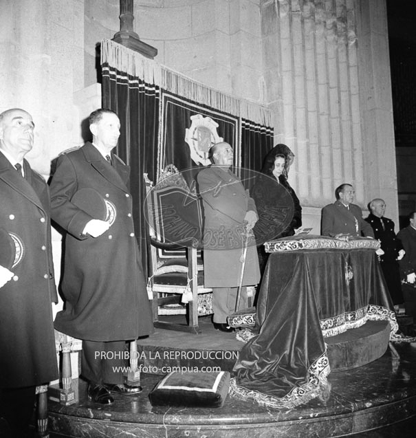 Te Deum en el Valle de los Caidos por los XXV años de paz