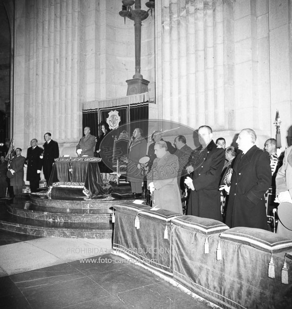 Te Deum en el Valle de los Caidos por los XXV años de paz