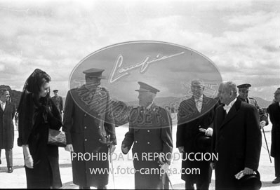 Te Deum en el Valle de los Caidos por los XXV años de paz. llegada de autoridades