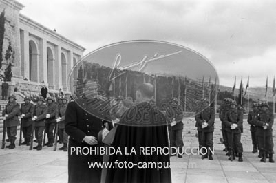 Te Deum en el Valle de los Caidos por los XXV años de paz. llegada de autoridades