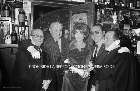 Pepita Martín y Manuel de Sabatini