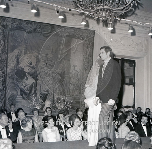 Desfile de modelos en la embajada de Italia de Madrid.