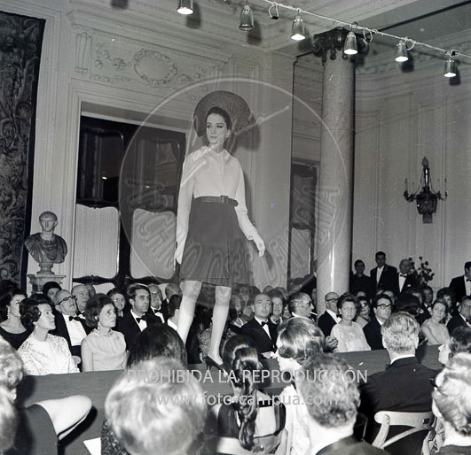Desfile de modelos en la embajada de Italia de Madrid.