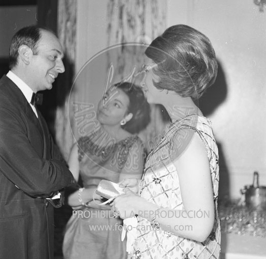 Desfile de modelos en la embajada de Italia de Madrid.