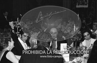 Entrega de placas a los 