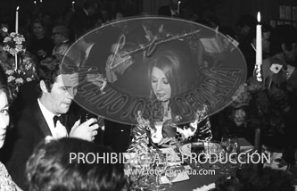 Entrega de placas a los 