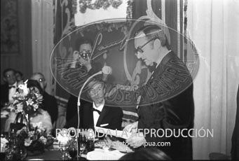 Entrega de placas a los 