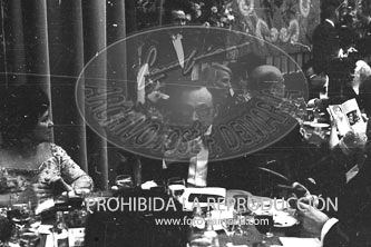 Entrega de placas a los 