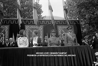 Onomástica de Franco 1973