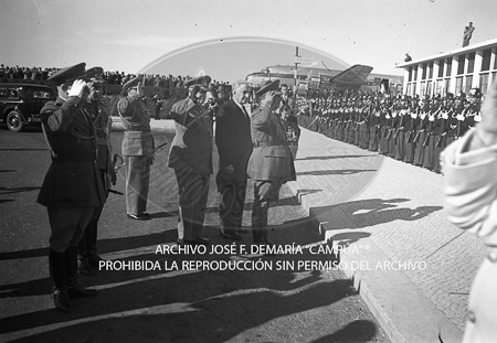 Visita de Franco a Portugal