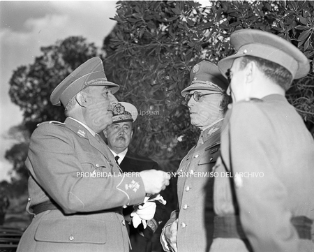 Visita de Franco a Portugal