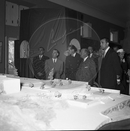 Visita del <presidente de Portugal a España, 1953