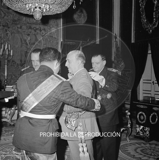 Norodon Sihanuk es recibido por Franco